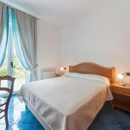 Appart hôtel Rosalia 2*
