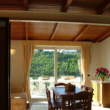 Appart hôtel Rosalia Barano dʼIschia
